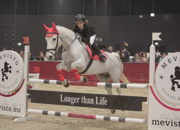 Das Siegerduo im AFP Mini Children Grand Prix: Lilly Kirschner und Rajou. © Fotoagentur Dill
