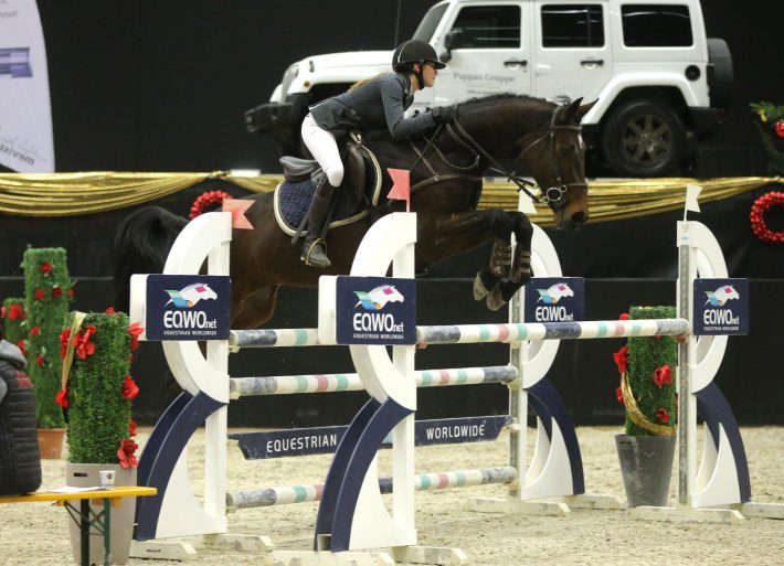 Johanna Sixt (B) und Handy gewannen das Finale vom Amadeus Small Junior Tour Finale. © Fotoagentur Dill