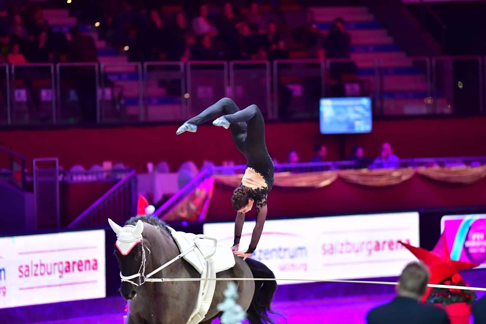 WM-Bronzemedaillistin Lisa Wild greift in Salzburg nach dem Weltcup-Heimsieg. © Daniel Kaiser