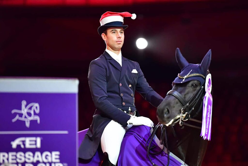 Der strahlende Sieger im FEI World Cup Grand Prix von Salzburg Benjamin Werndl (GER). © Daniel Kaiser