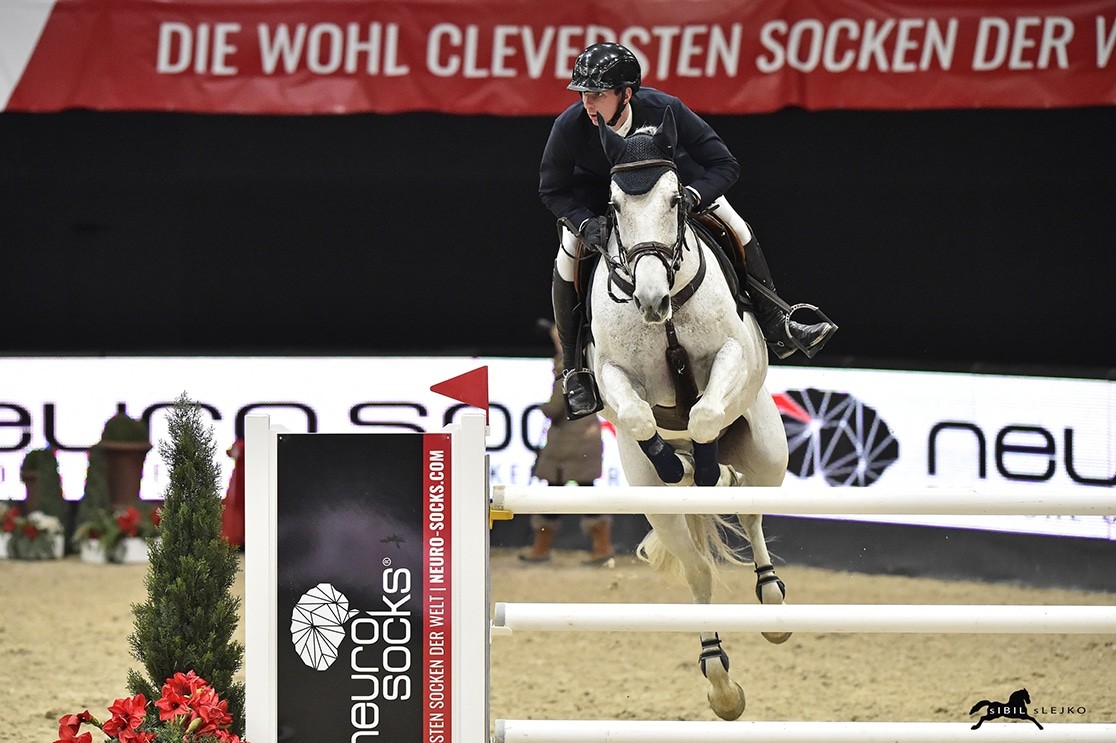 Die nächste Top-Platzierung für Felix Haßmann (GER) ins Salzburg: Rang drei mit Cayenne Wz im Neuro Socks Masters. © Sibil Slejko